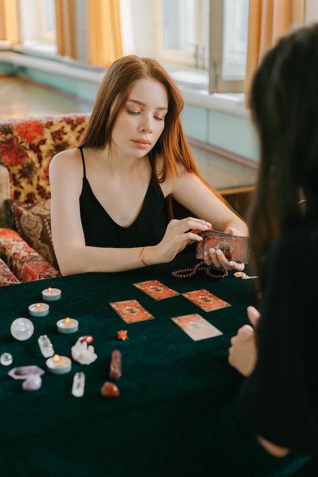 How Does a Casino Party Work