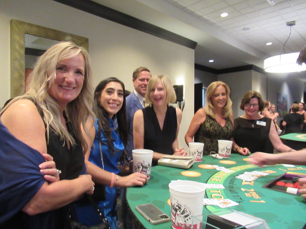 casino equipment rental